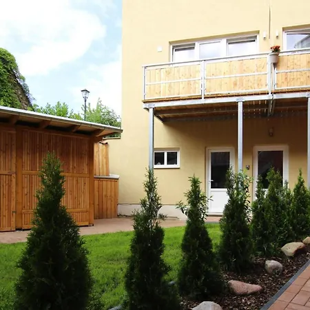 Reihenhaus In 펜션